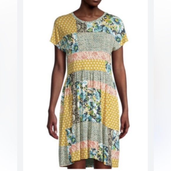 Johnny Was Dresses & Skirts - NWT Johnny Was Paisley patch relaxed fit boho shift dress